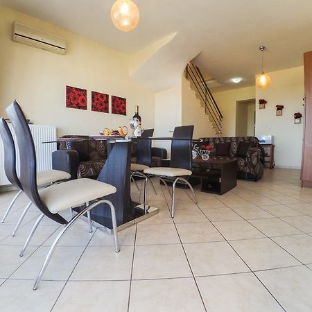 Stalós Roumpini Homes מראה חיצוני תמונה