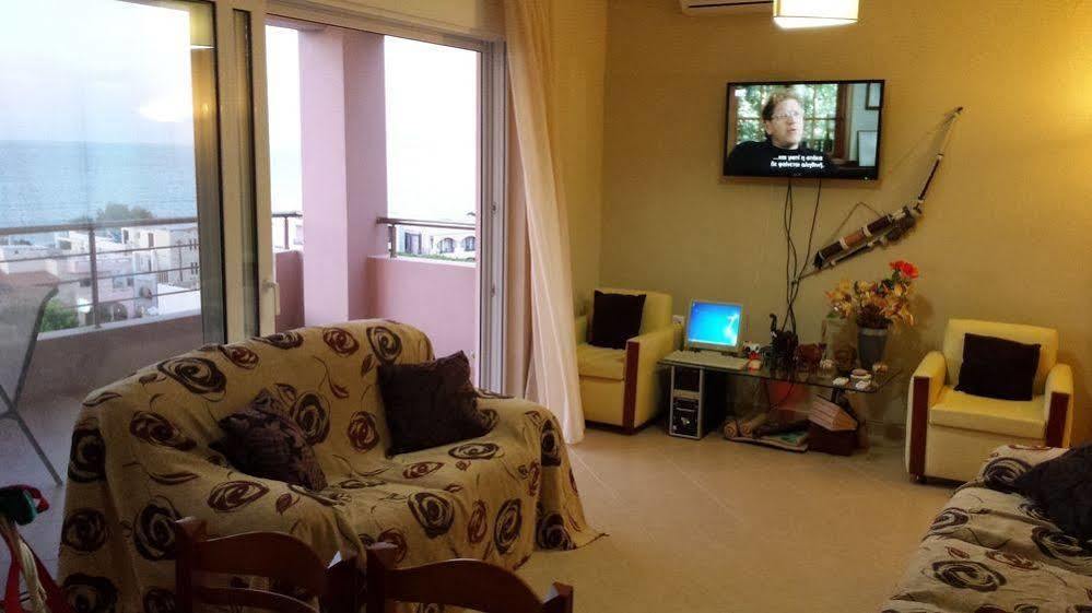 Stalós Roumpini Homes מראה חיצוני תמונה