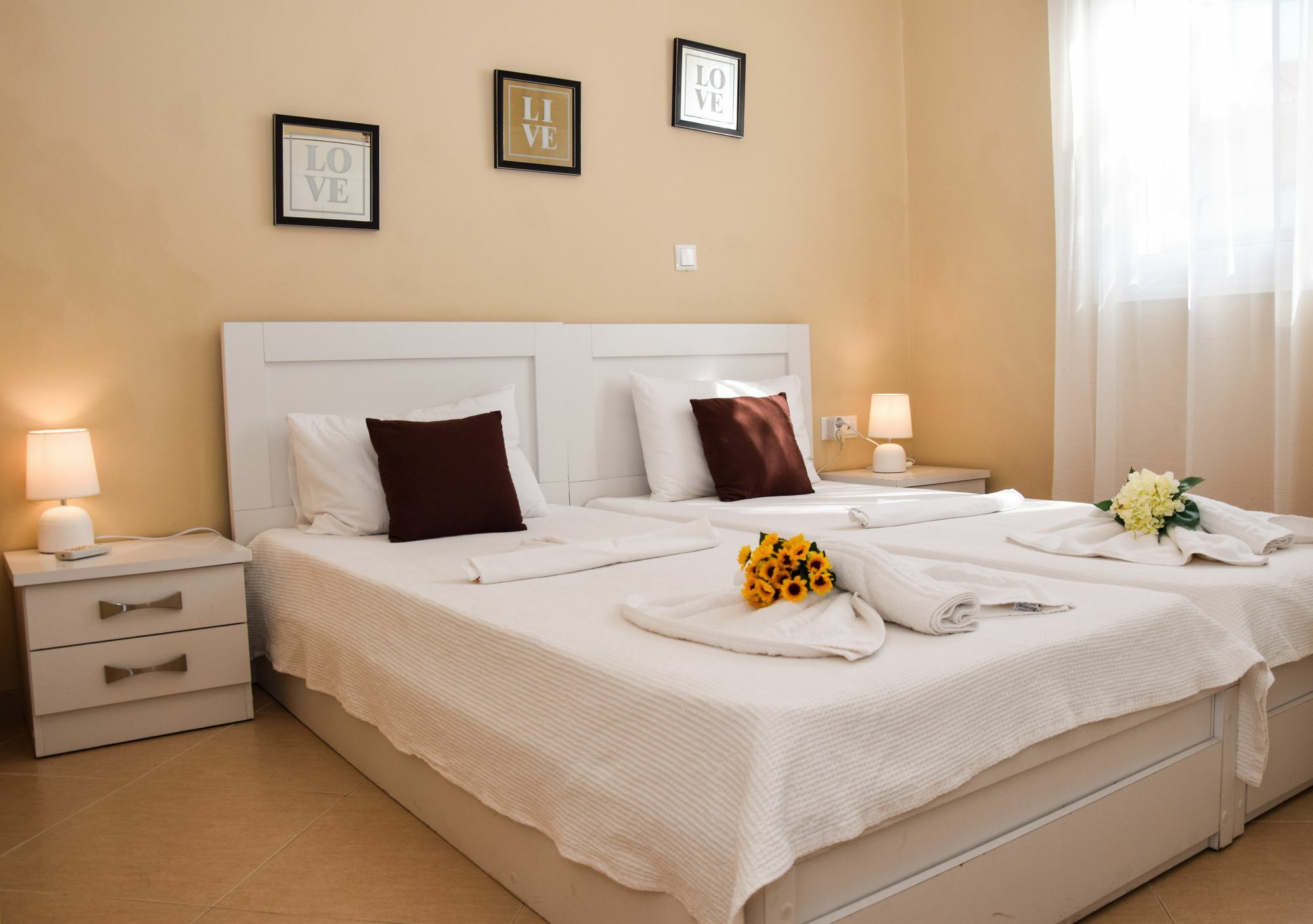 Stalós Roumpini Homes מראה חיצוני תמונה