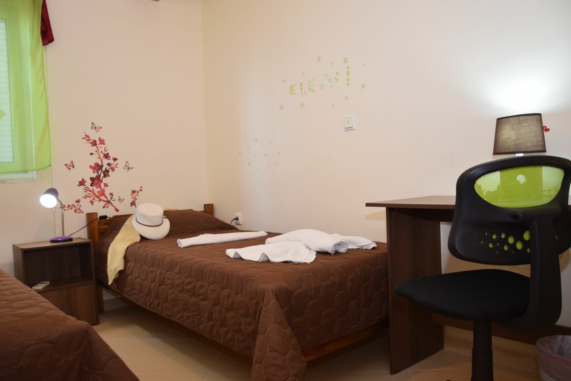 Stalós Roumpini Homes מראה חיצוני תמונה